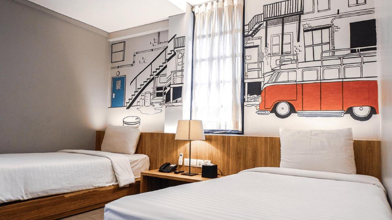 Triple Seven Bed & Breakfast Bandung Exterior foto