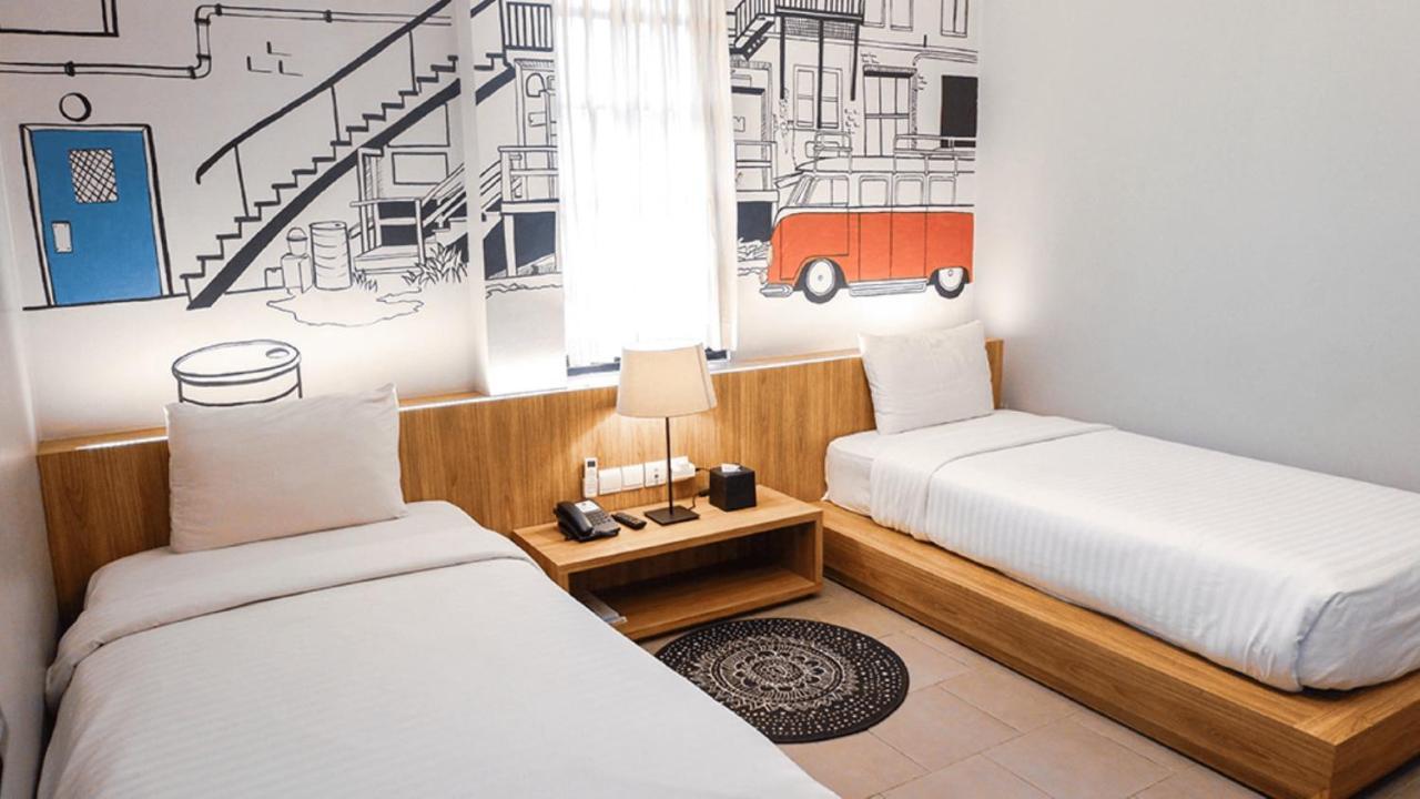 Triple Seven Bed & Breakfast Bandung Exterior foto