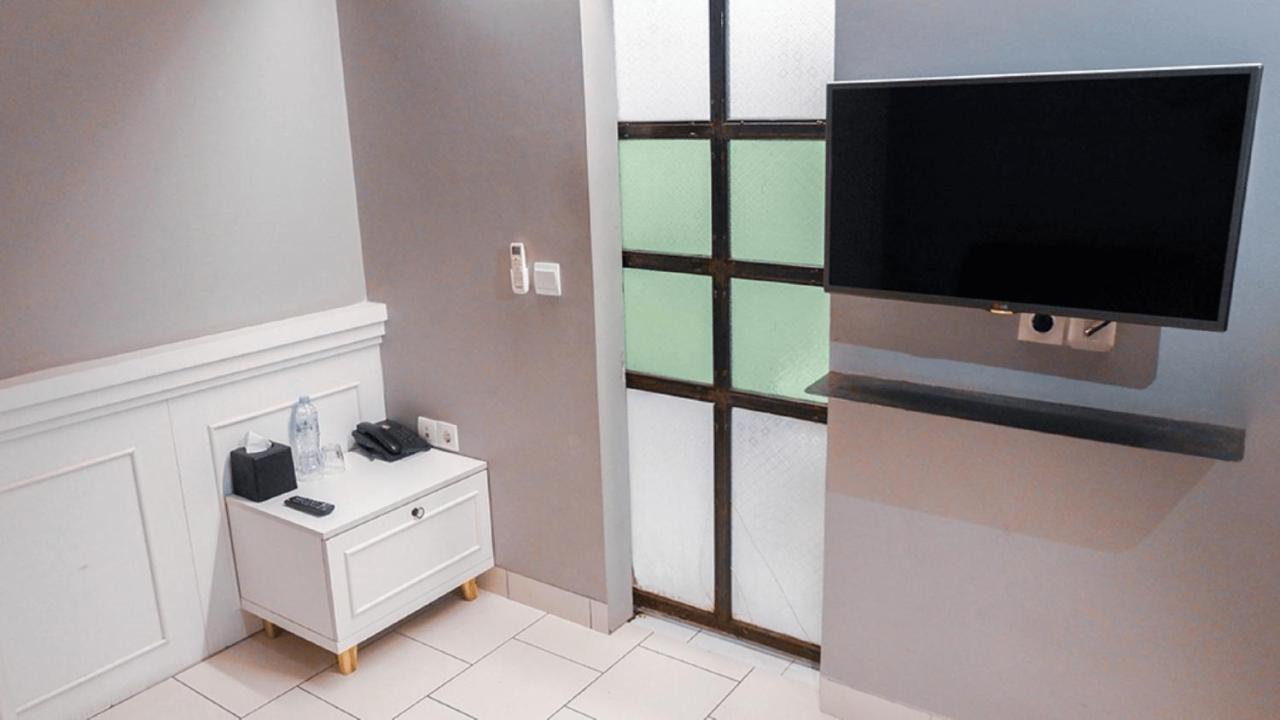 Triple Seven Bed & Breakfast Bandung Exterior foto