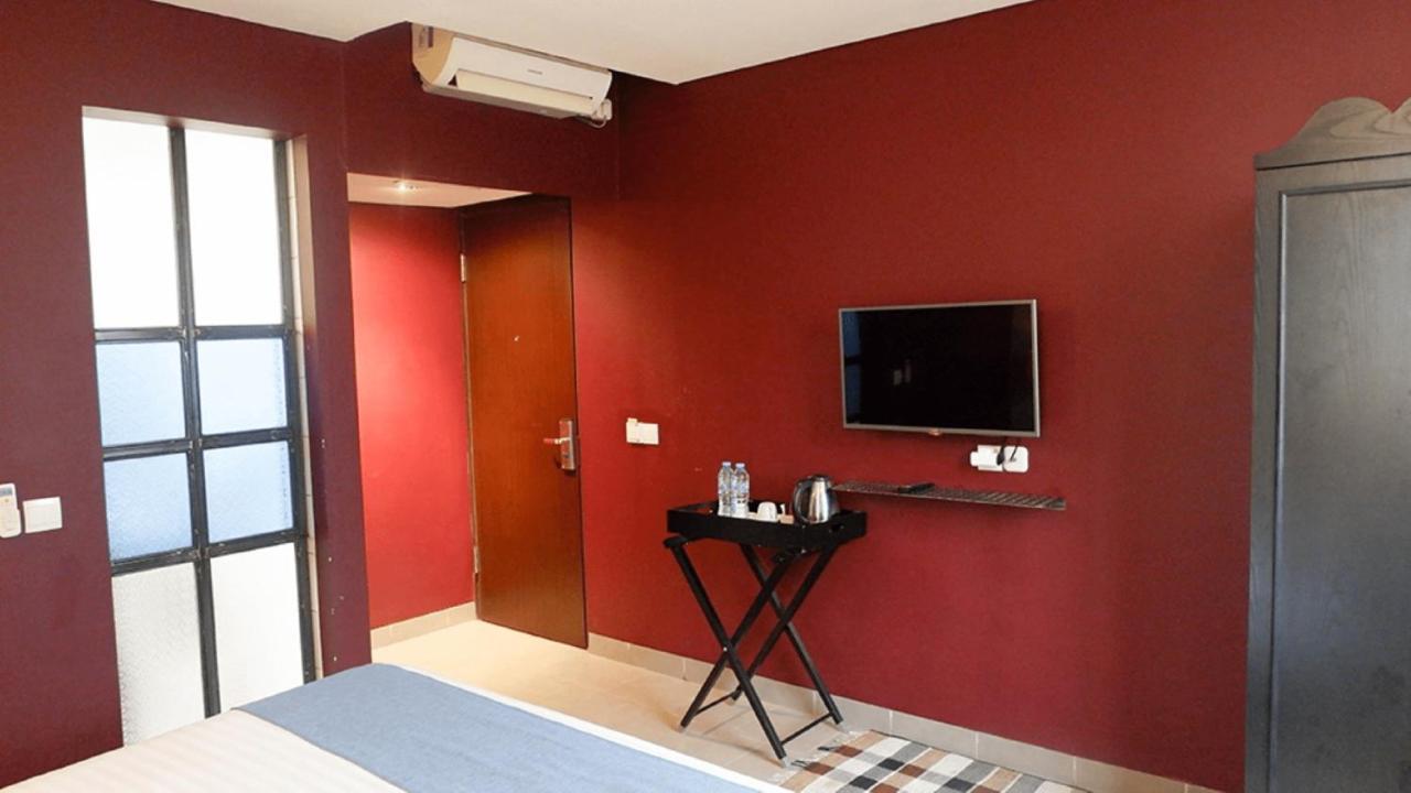 Triple Seven Bed & Breakfast Bandung Exterior foto