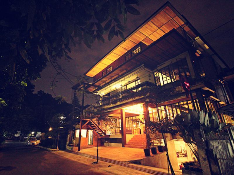 Triple Seven Bed & Breakfast Bandung Exterior foto